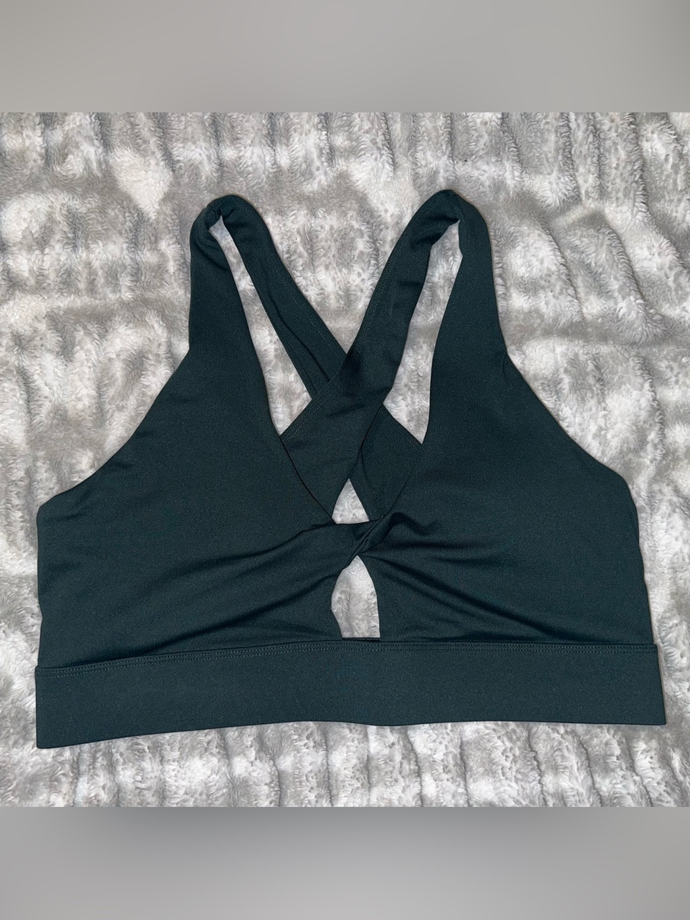 Fabletics Black Crisscross Keyhole Sports Bra
